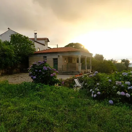 Rustic Terrace2 Bedrooms * Mesquitela