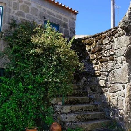 Rustic Terrace2 Bedrooms * Mesquitela