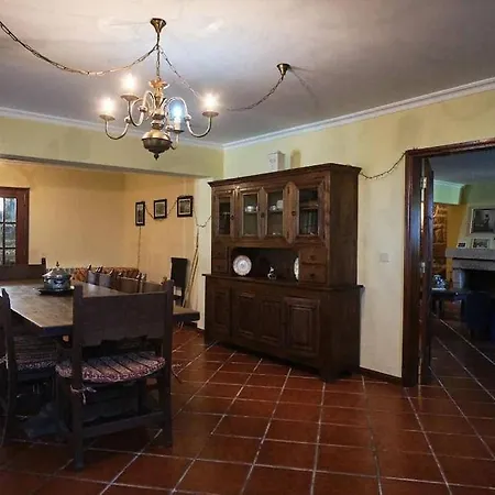 Rustic Terrace2 Bedrooms *