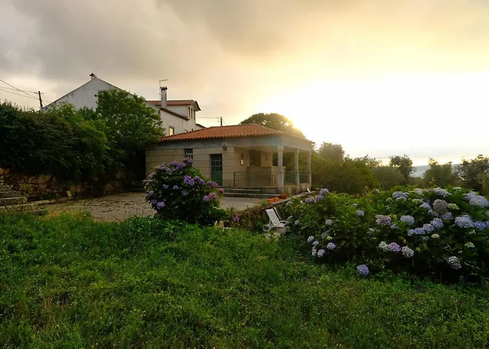 Rustic Terrace2 Bedrooms * Mesquitela