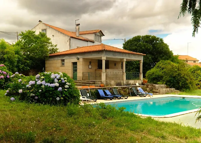 Hébergement de vacances Rustic Terrace2 Bedrooms Mesquitela