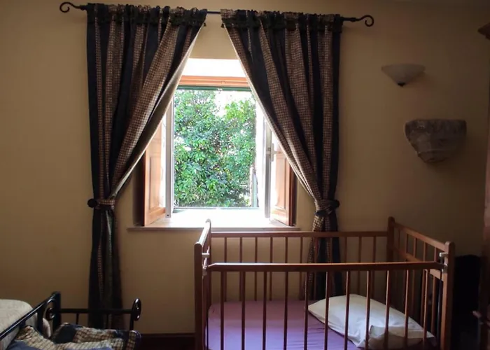 Rustic Terrace2 Bedrooms *