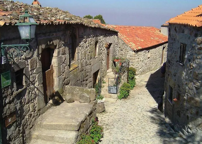 Rustic Terrace2 Bedrooms Hébergement de vacances