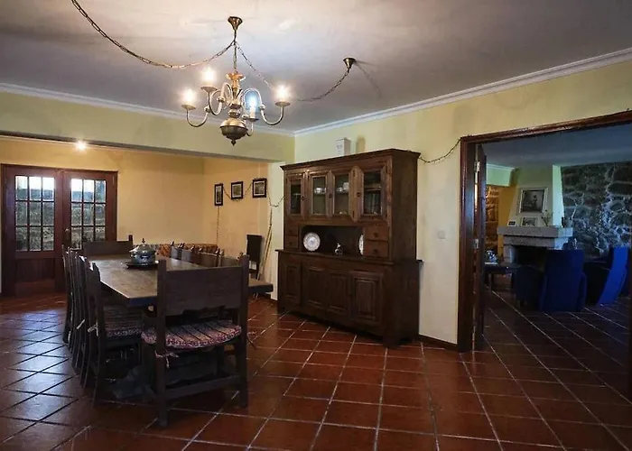 Rustic Terrace2 Bedrooms *